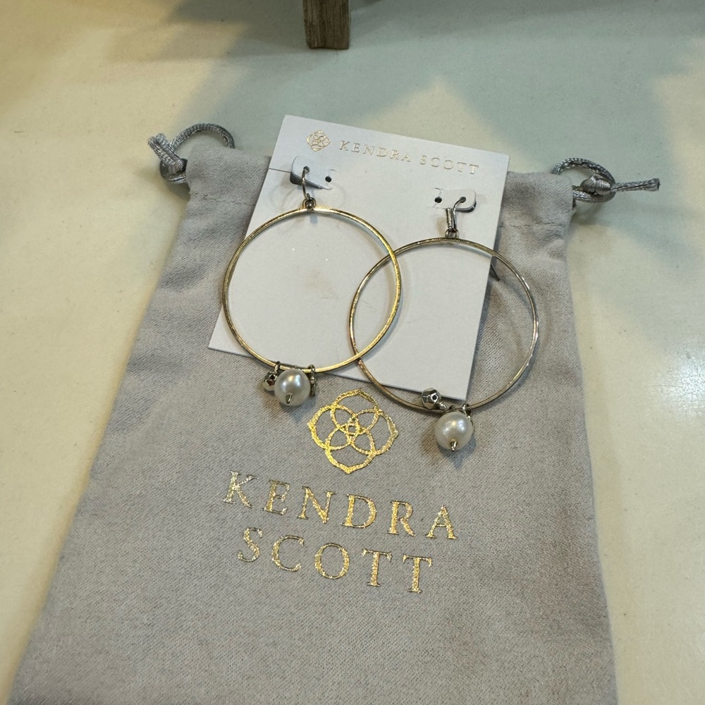 Kendra Scott earrings